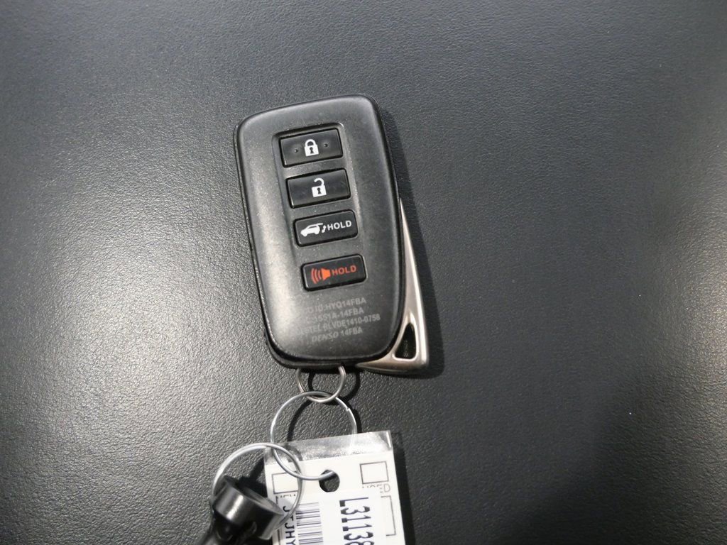 Used 2016 Lexus LX 570 4WD image 31