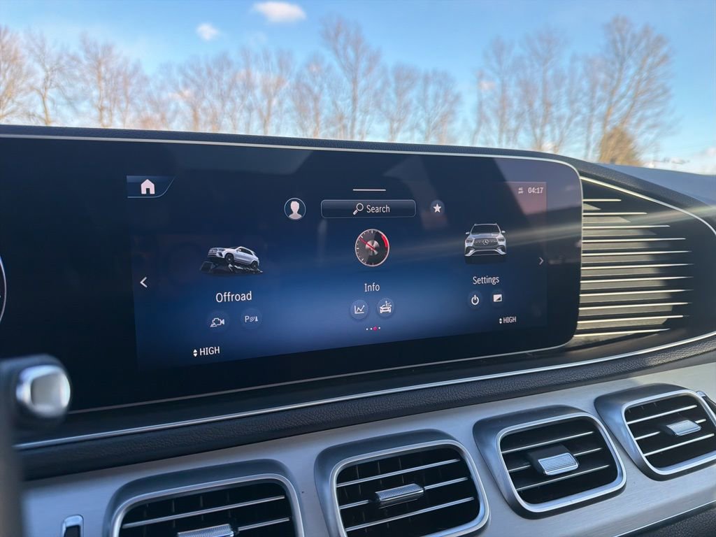 Used 2025 Mercedes-Benz GLE 350 4MATIC image 34