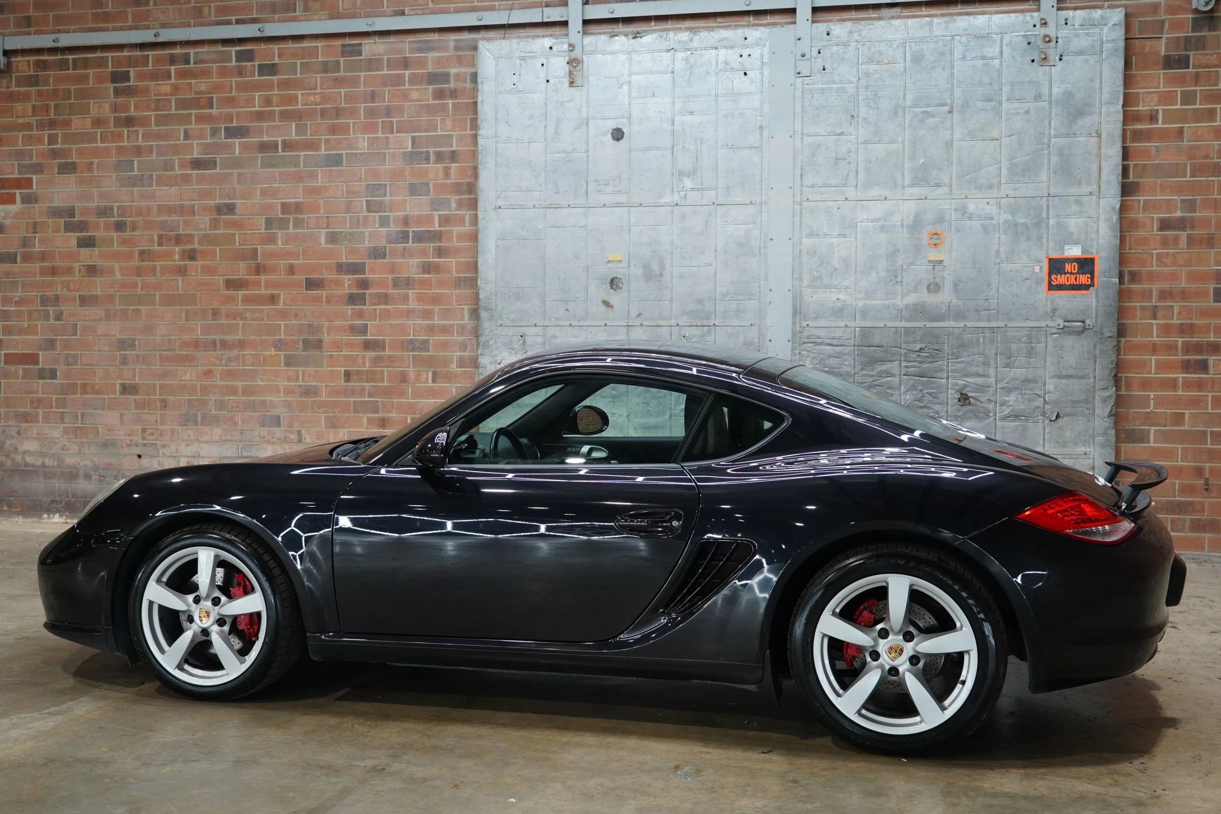 Used 2009 Porsche Cayman S image 12