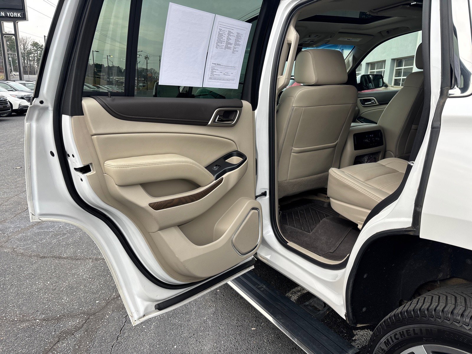 Used 2018 GMC Yukon Denali w/ Denali Ultimate Package image 30