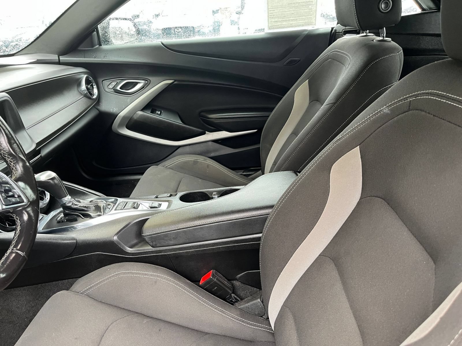Used 2023 Chevrolet Camaro LT RWD image 27