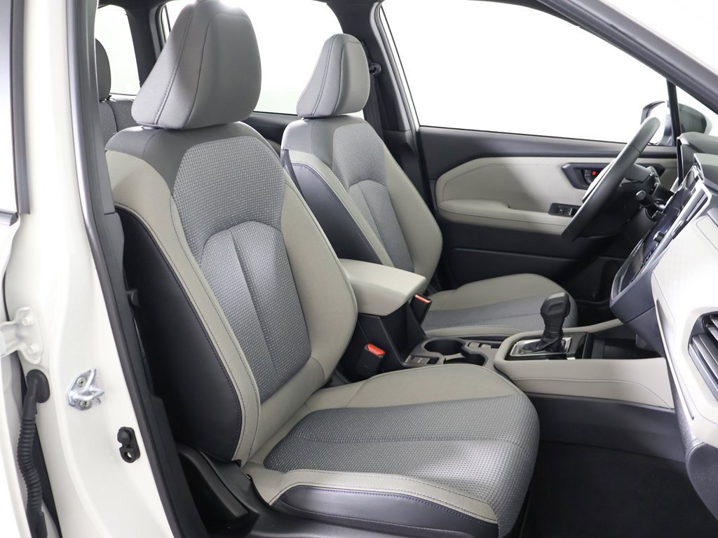 Used 2025 Subaru Forester Premium image 30