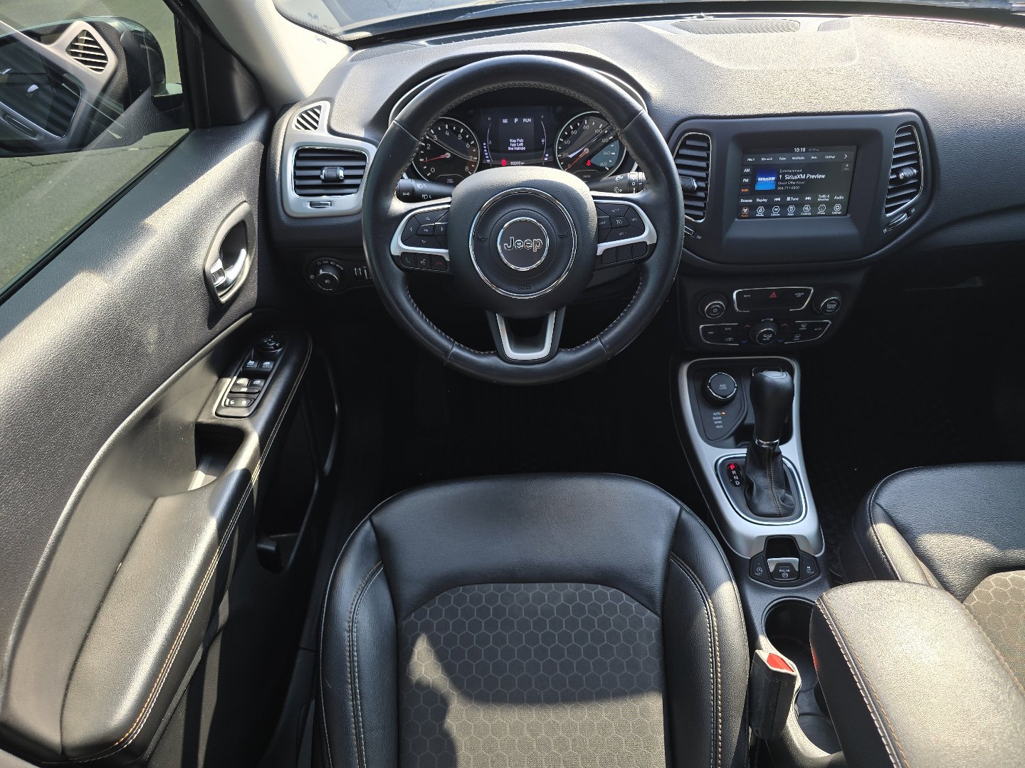 Used 2019 Jeep Compass Latitude w/ Cold Weather Group image 30