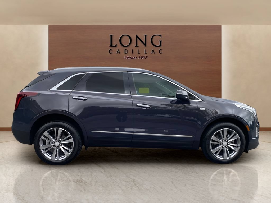 Certified 2025 Cadillac XT5 Premium Luxury AWD/4WD image 6