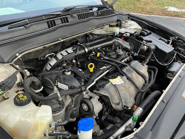 Used 2018 Ford Fusion Titanium image 9