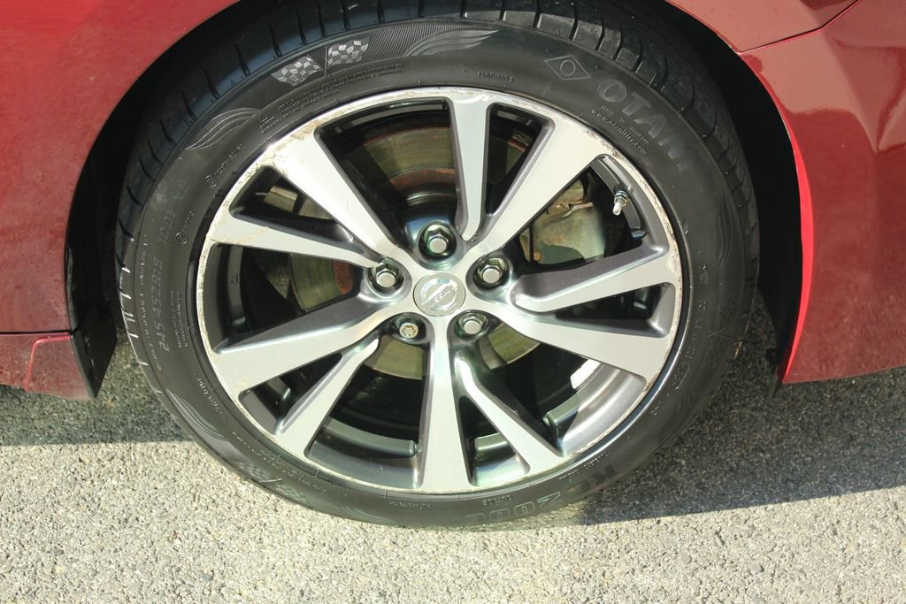 Used 2017 Nissan Maxima 3.5 SV w/ Interior Lighting Package image 9