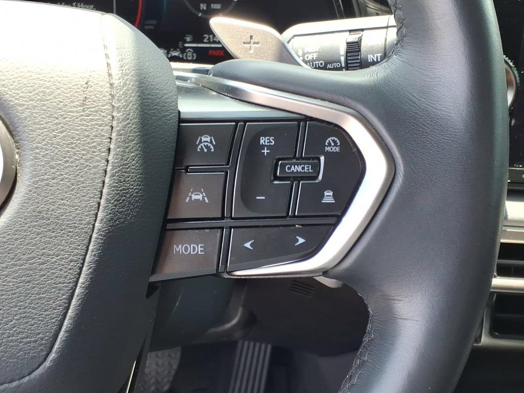 Used 2025 Lexus RX 350 FWD w/ Technology Package image 19