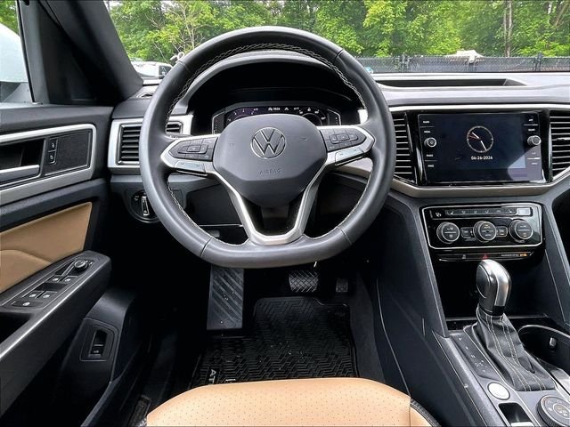 Used 2023 Volkswagen Atlas Cross Sport SE AWD/4WD image 5