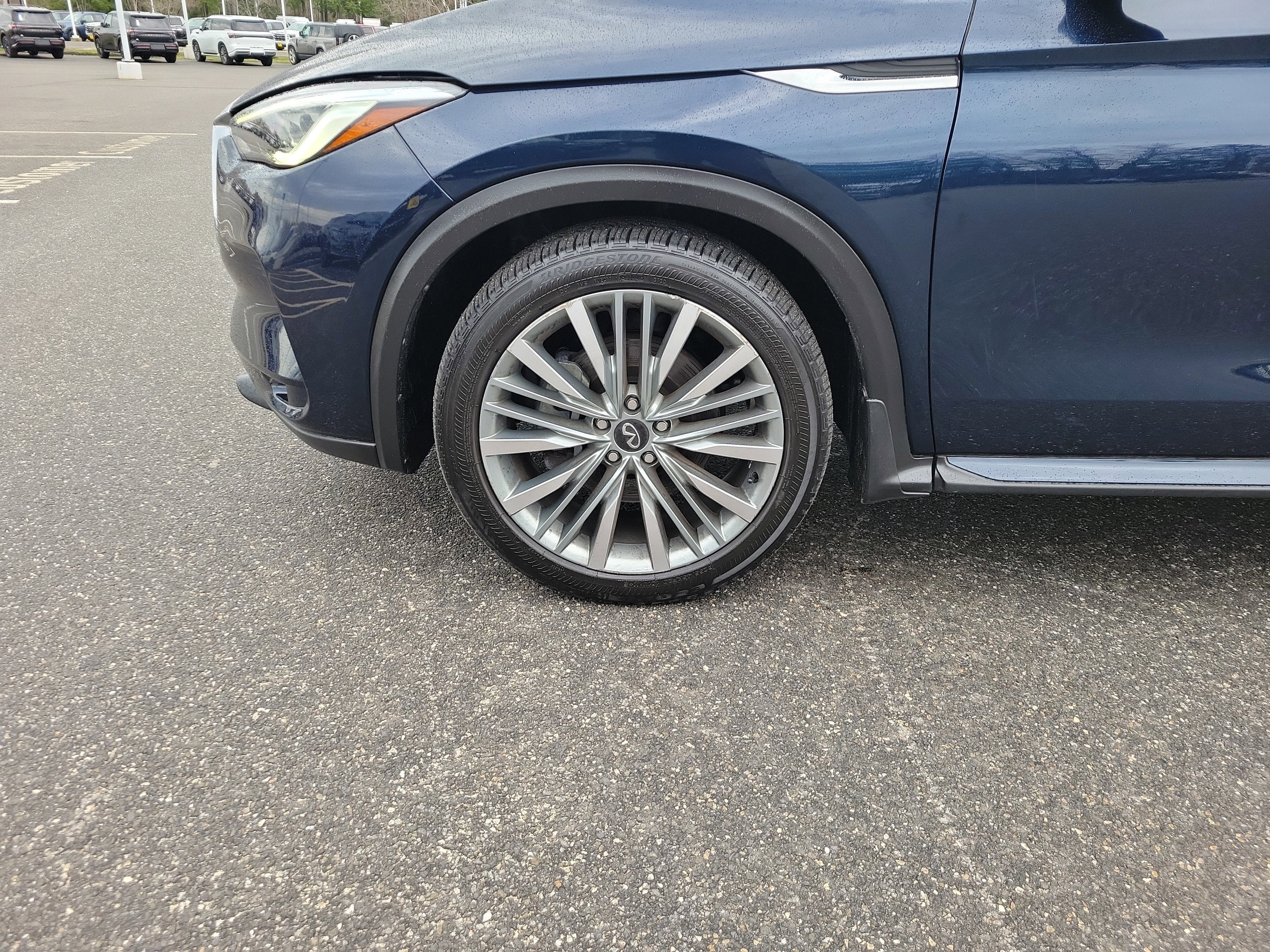 Used 2023 INFINITI QX50 Sensory AWD/4WD image 11