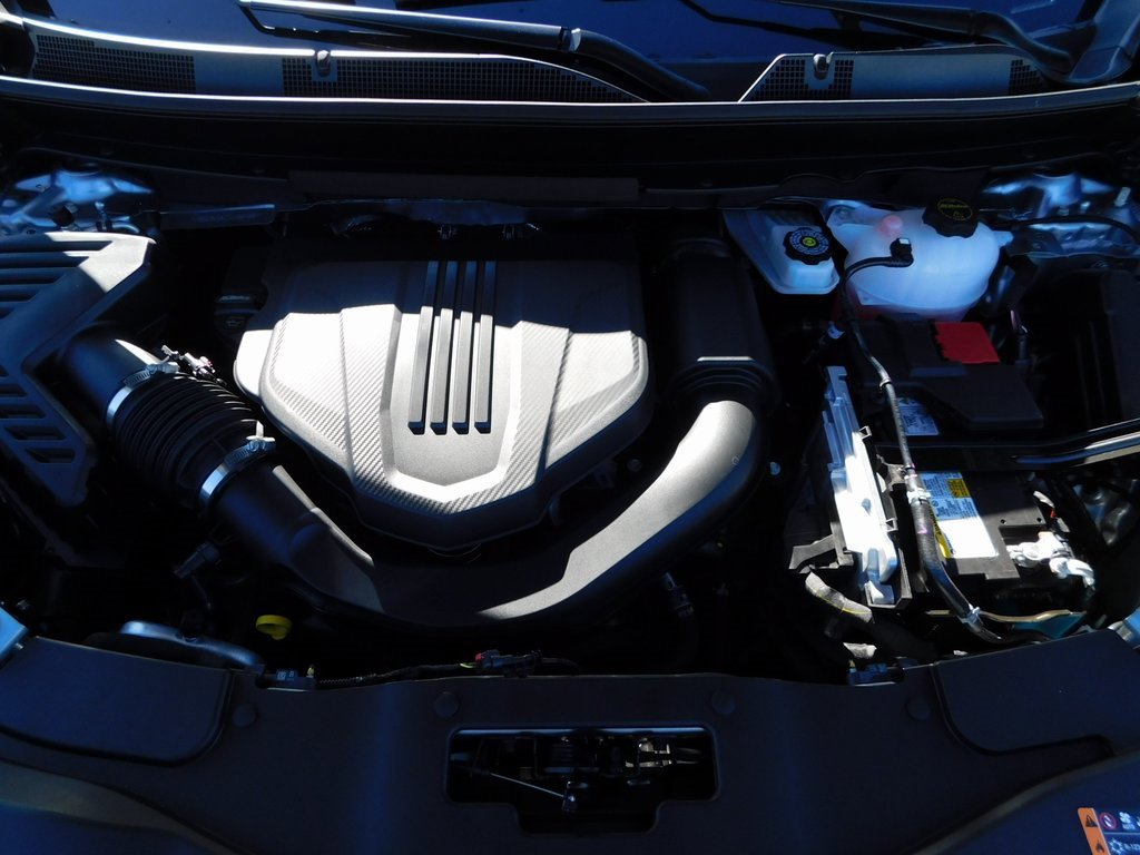 New 2026 Chevrolet Traverse RS w/ LPO, Floor Liner Package image 43