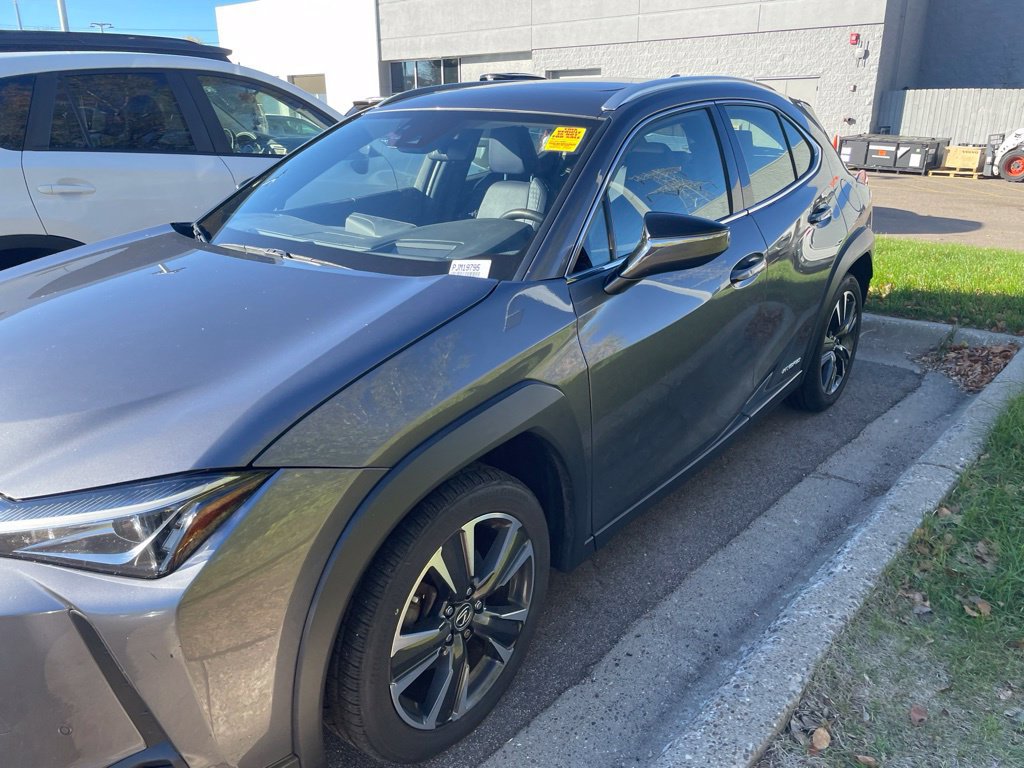 Used 2019 Lexus UX 250h w/ Accessory Package AWD/4WD image 7