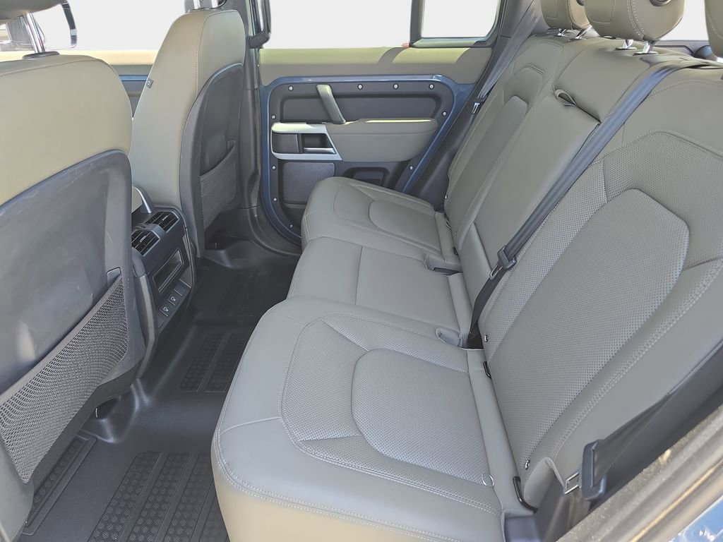 Certified 2023 Land Rover Defender 110 S AWD/4WD image 13