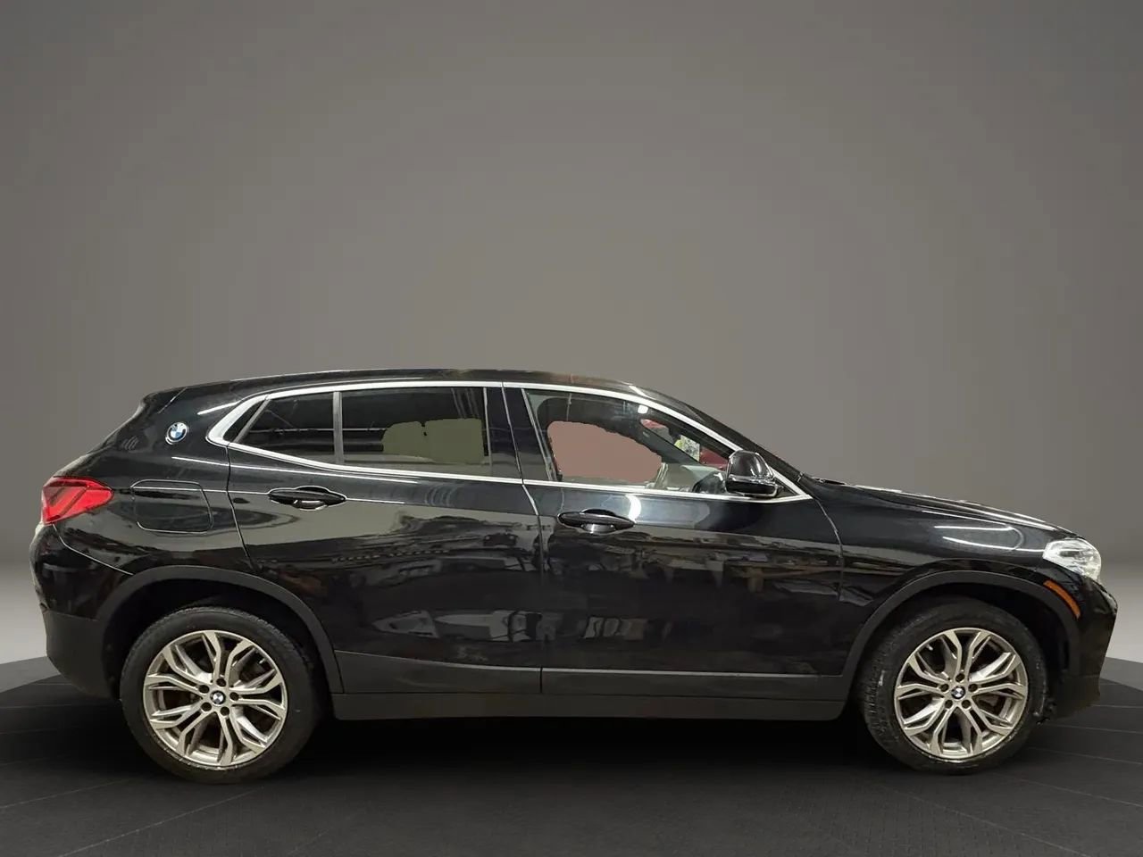 Used 2018 BMW X2 xDrive28i image 6