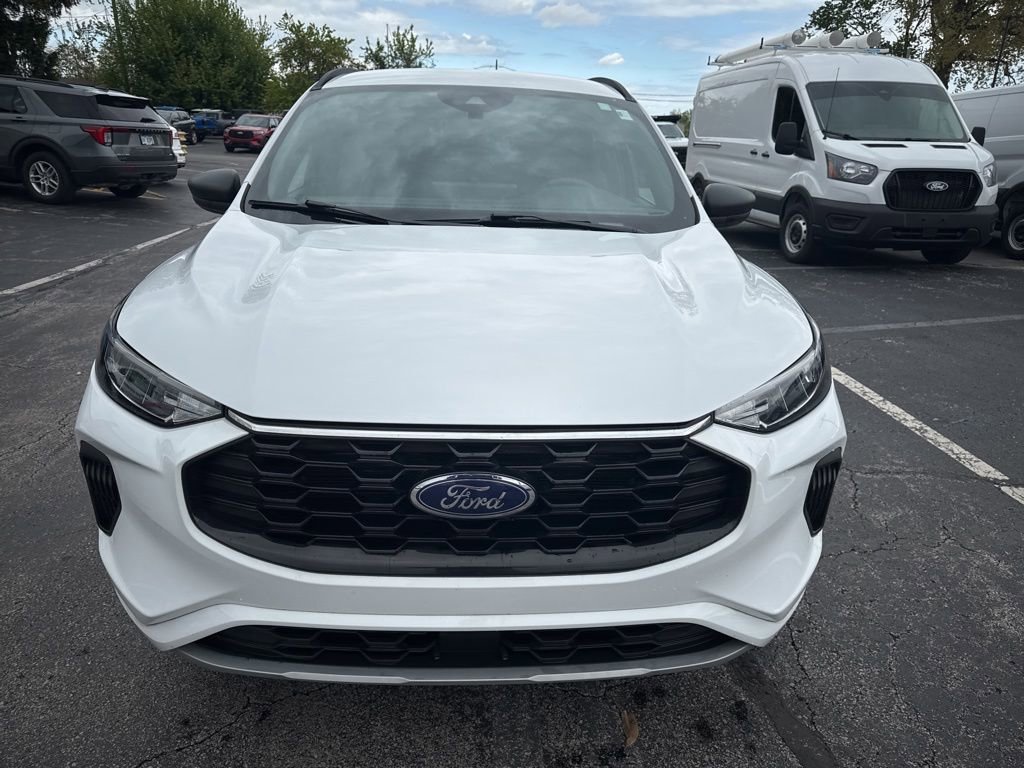 Used 2023 Ford Escape ST-Line w/ Tech Pack #1 AWD/4WD image 14