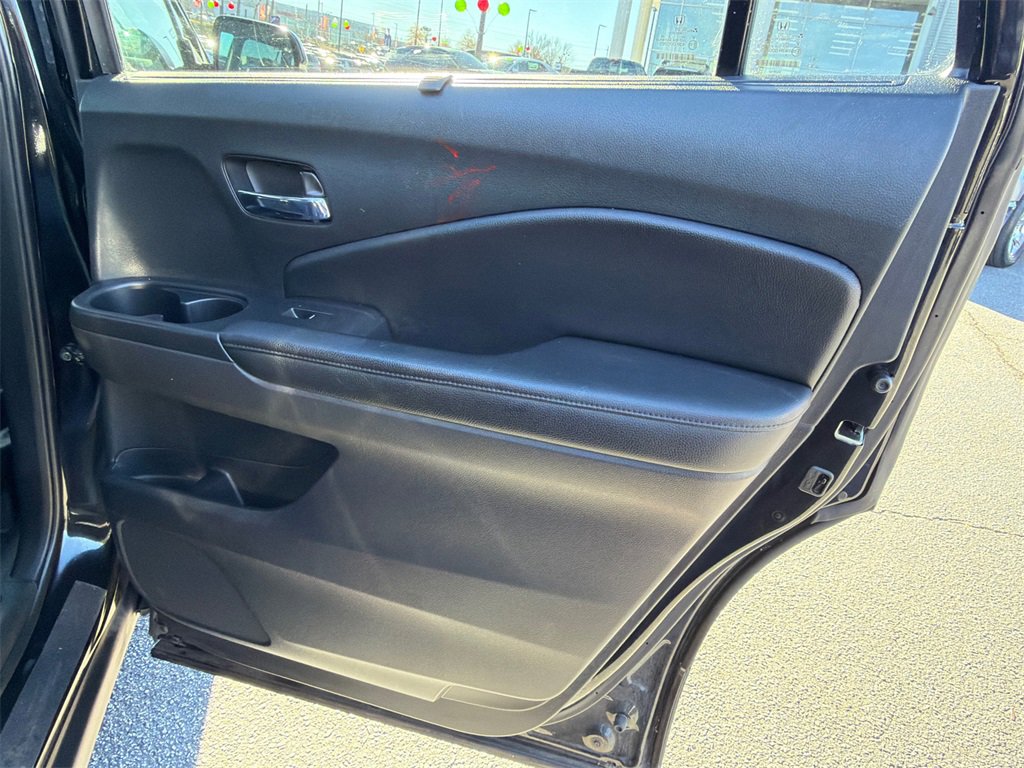 Used 2022 Honda Pilot Special Edition image 16