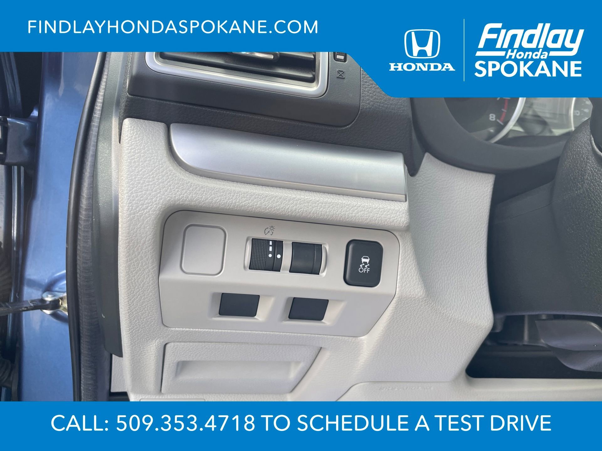 Used 2017 Subaru Forester 2.5i Premium w/ Protection Package #1 AWD/4WD image 8