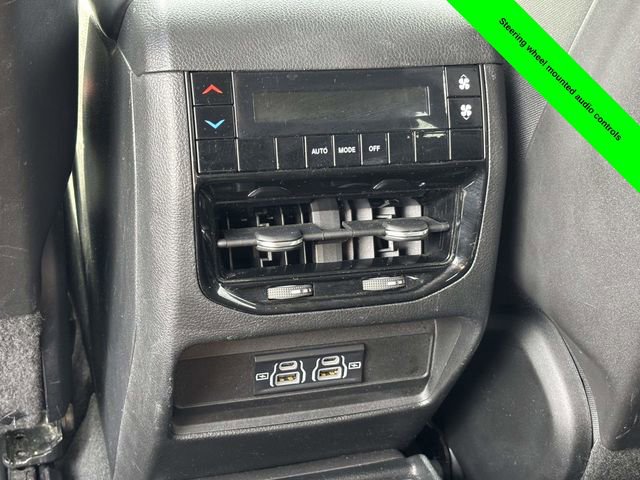 Used 2023 Jeep Grand Cherokee L Laredo image 24