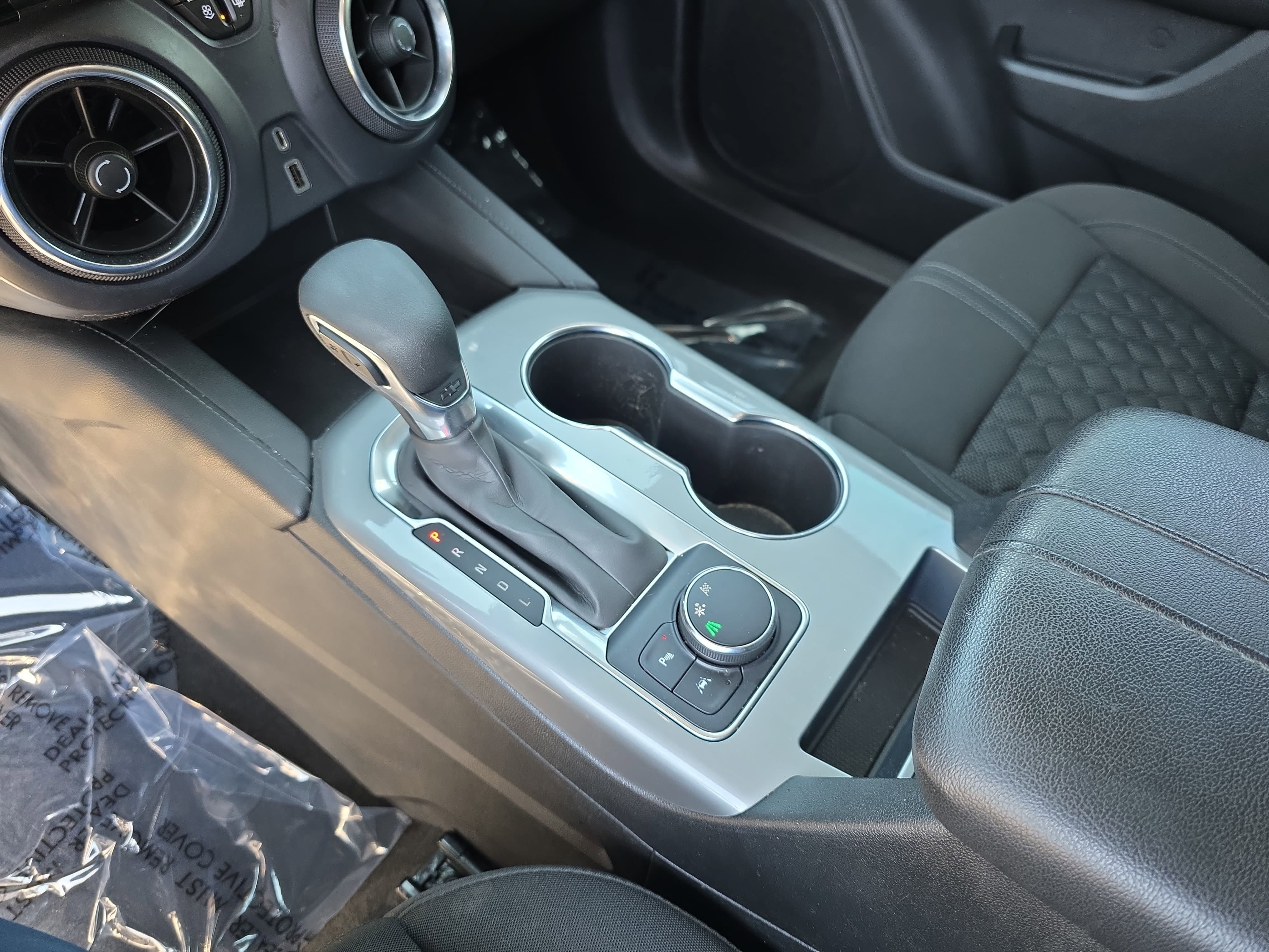 Used 2021 Chevrolet Blazer LT FWD image 23