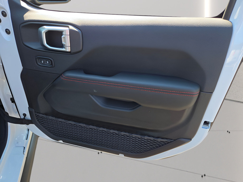 New 2027 Jeep Wrangler Unlimited Rubicon AWD/4WD image 5