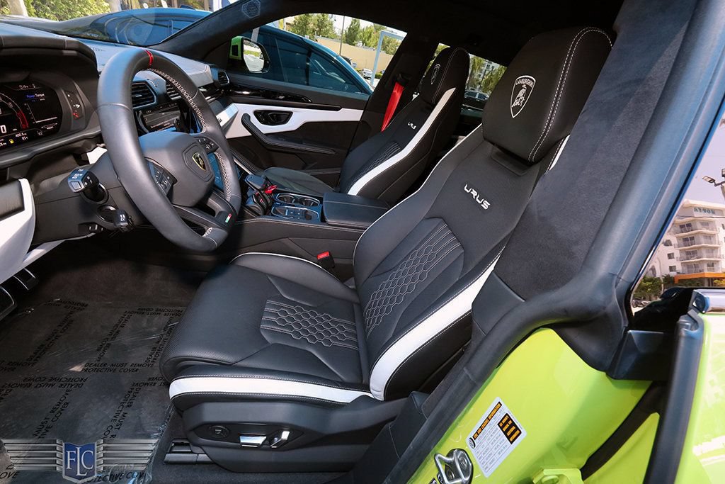 Used 2023 Lamborghini Urus S AWD/4WD image 15