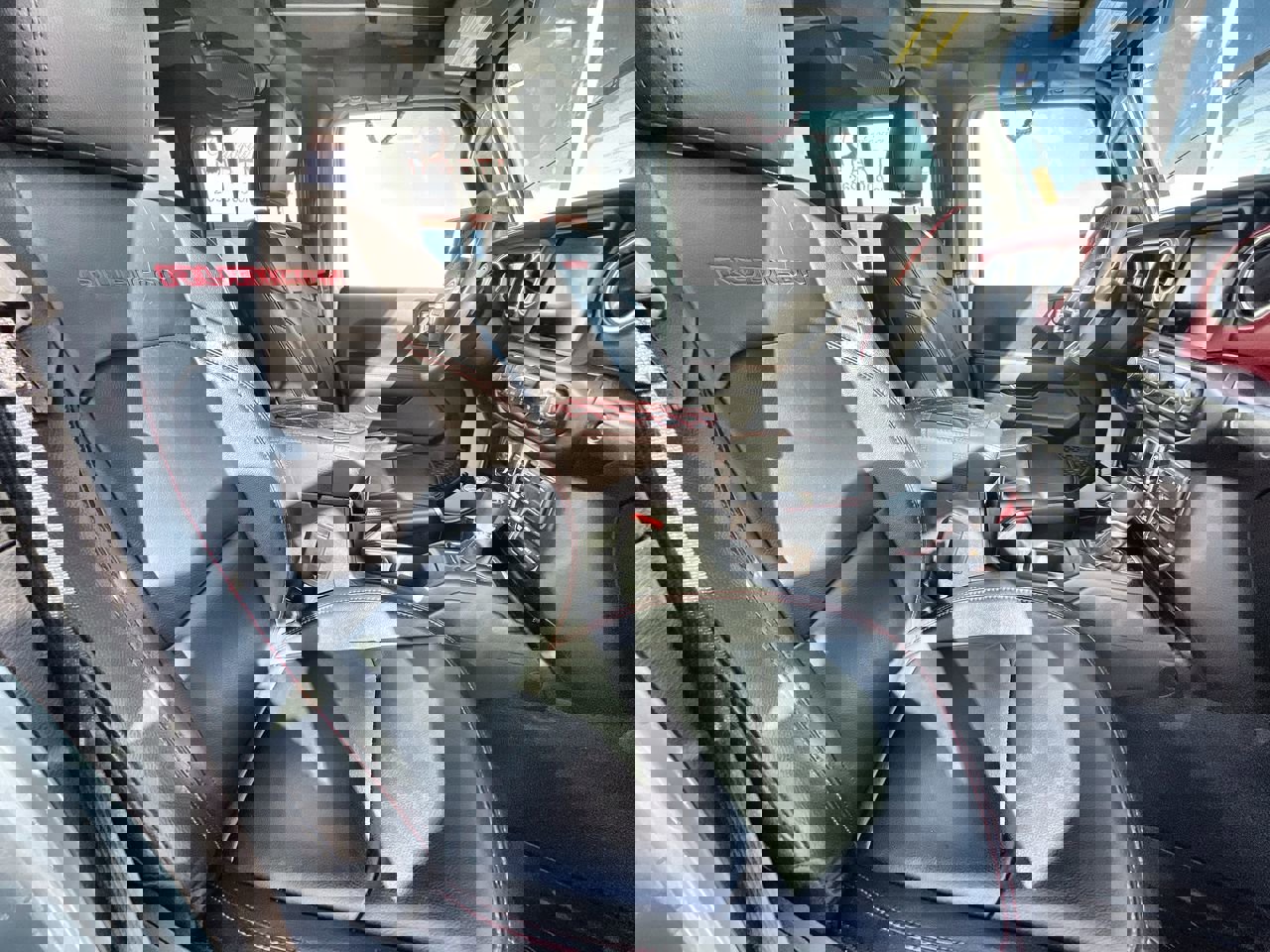 Used 2023 Jeep Wrangler Unlimited Rubicon w/ Cold Weather Group image 27