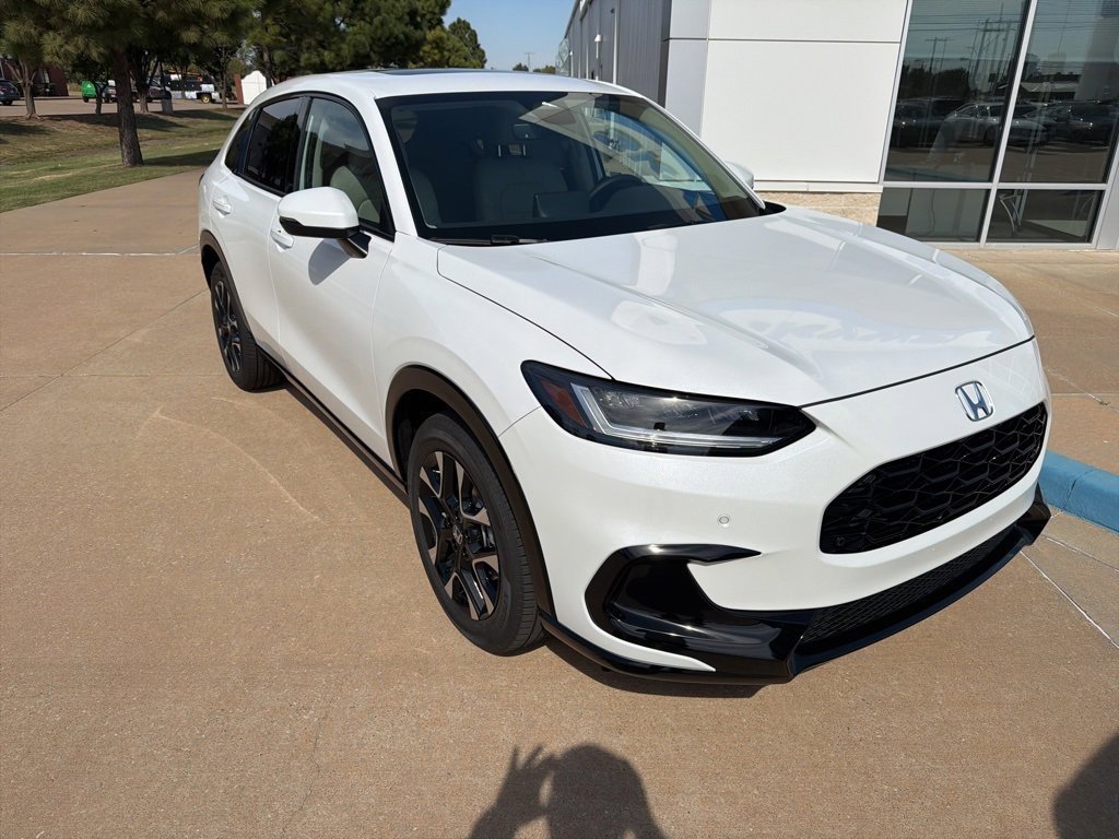 New 2026 Honda HR-V EX-L image 2