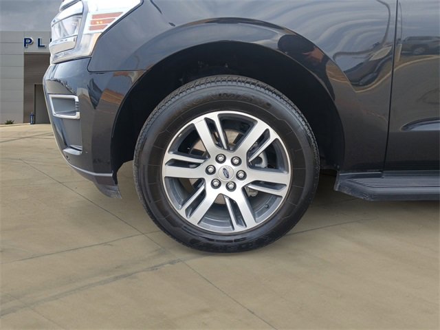 Used 2024 Ford Expedition Max Limited image 14