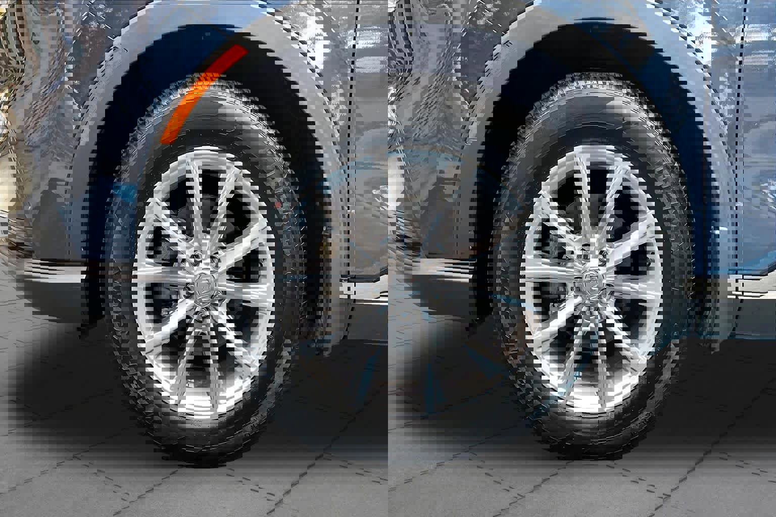 Used 2024 Honda CR-V EX image 11