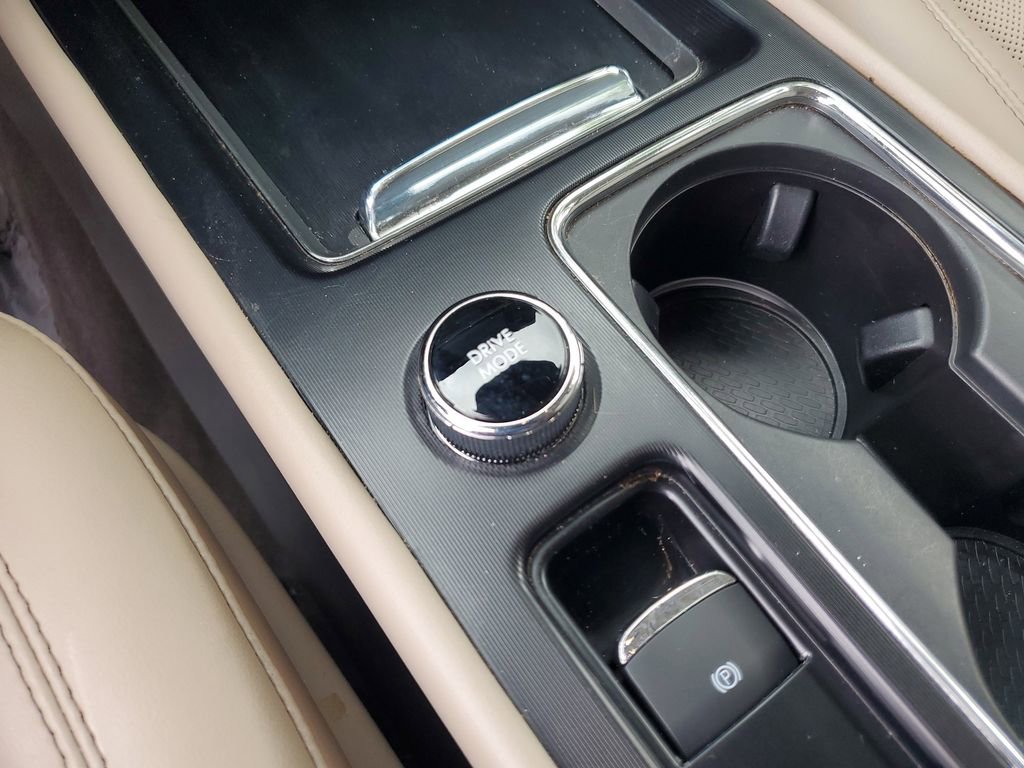 Used 2024 Lincoln Corsair Reserve image 24