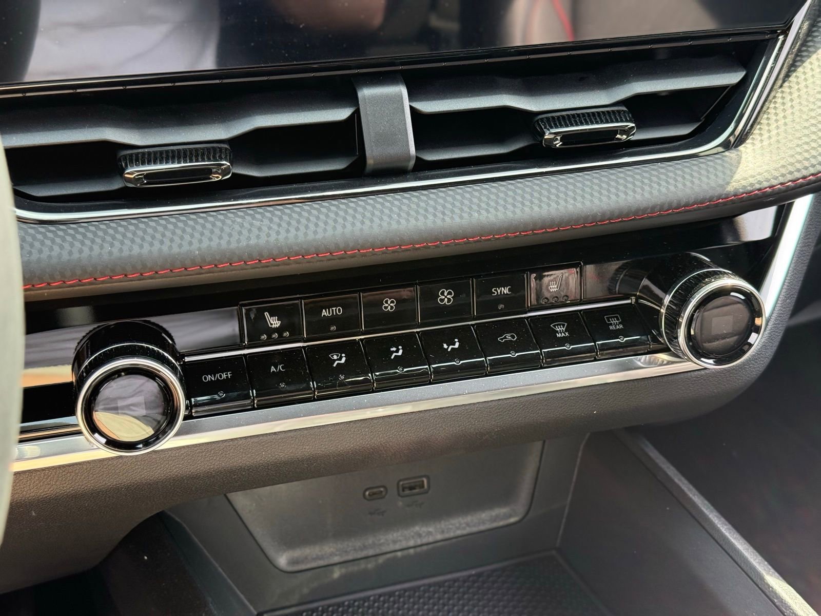 New 2026 Chevrolet Equinox RS AWD/4WD image 19