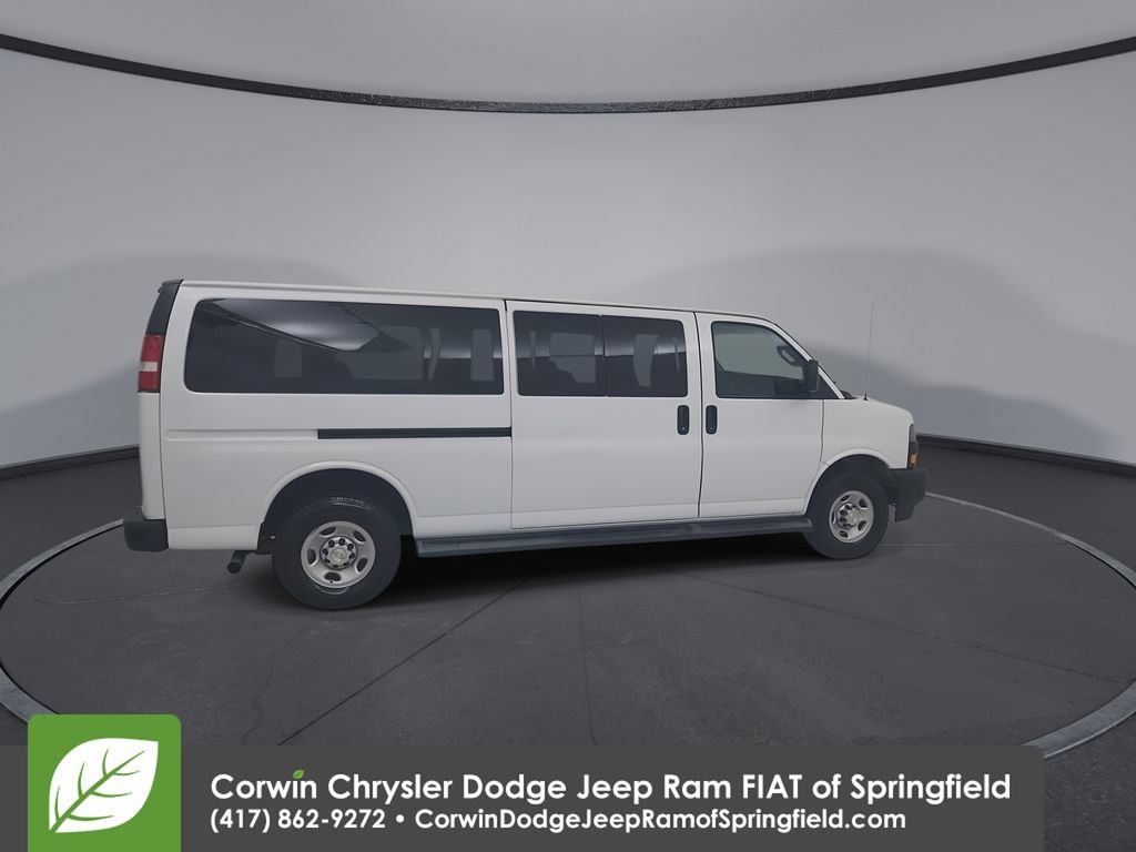 Used 2023 Chevrolet Express 3500 LS RWD image 16