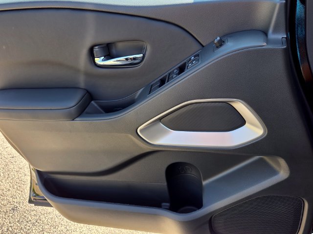 New 2027 Nissan Frontier SV RWD image 26
