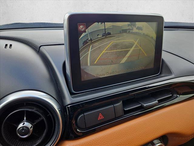 Used 2017 FIAT 124 Spider Lusso image 14