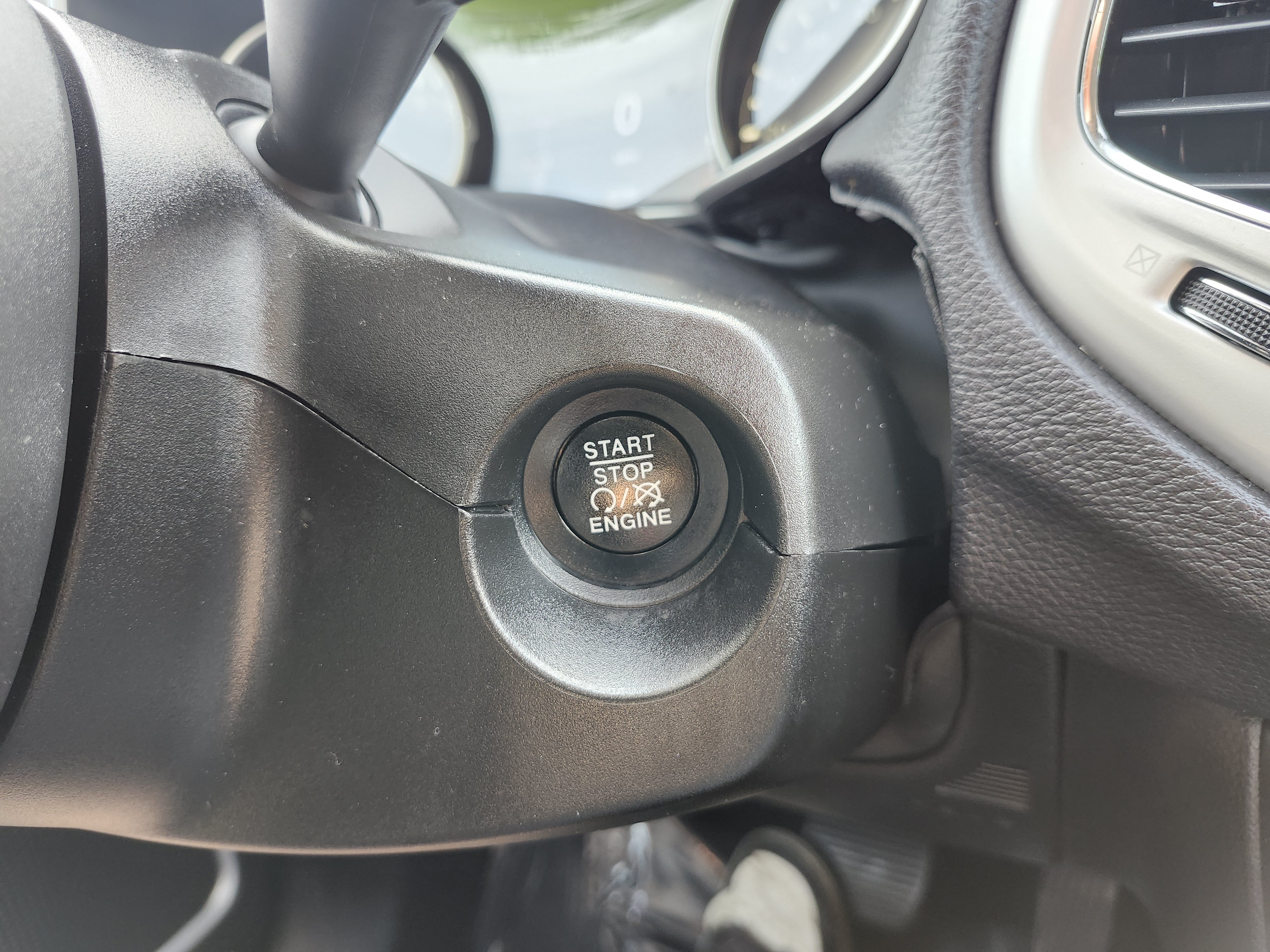 Used 2019 Jeep Compass Sport AWD/4WD image 7