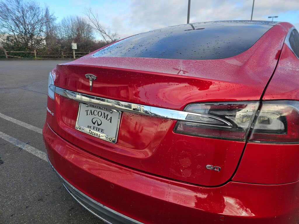 Used 2014 Tesla Model S 60 image 17