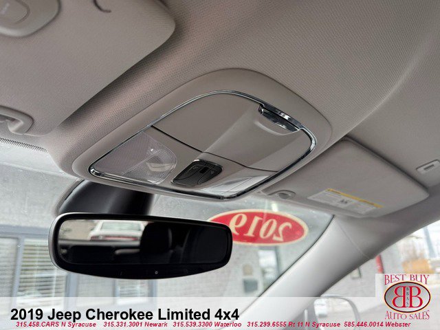 Used 2019 Jeep Cherokee Limited AWD/4WD image 22