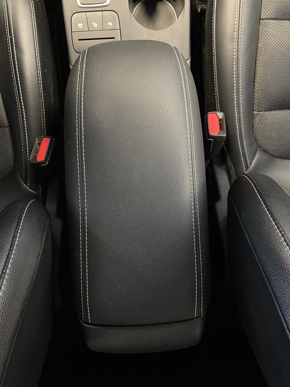 Certified 2020 Ford Escape Titanium w/ Titanium Premium Package 2.0 image 37