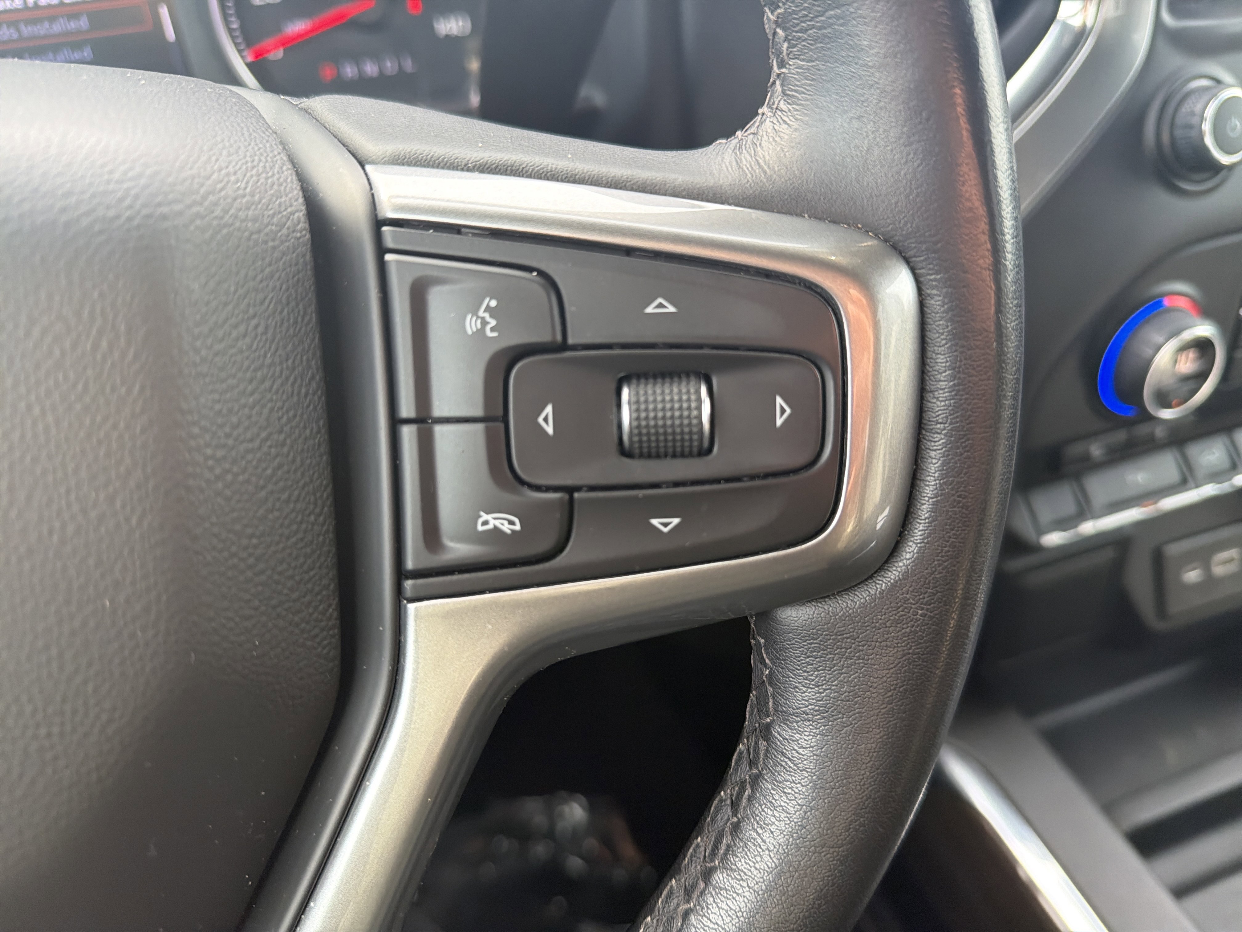 Used 2022 Chevrolet Silverado 1500 RST image 18