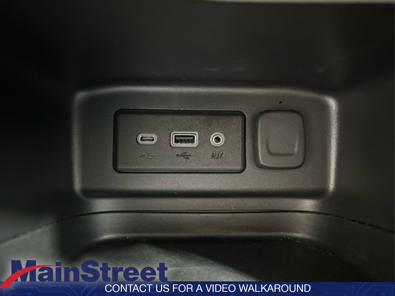 Used 2024 Chevrolet Equinox LS w/ LS Convenience Package FWD image 31