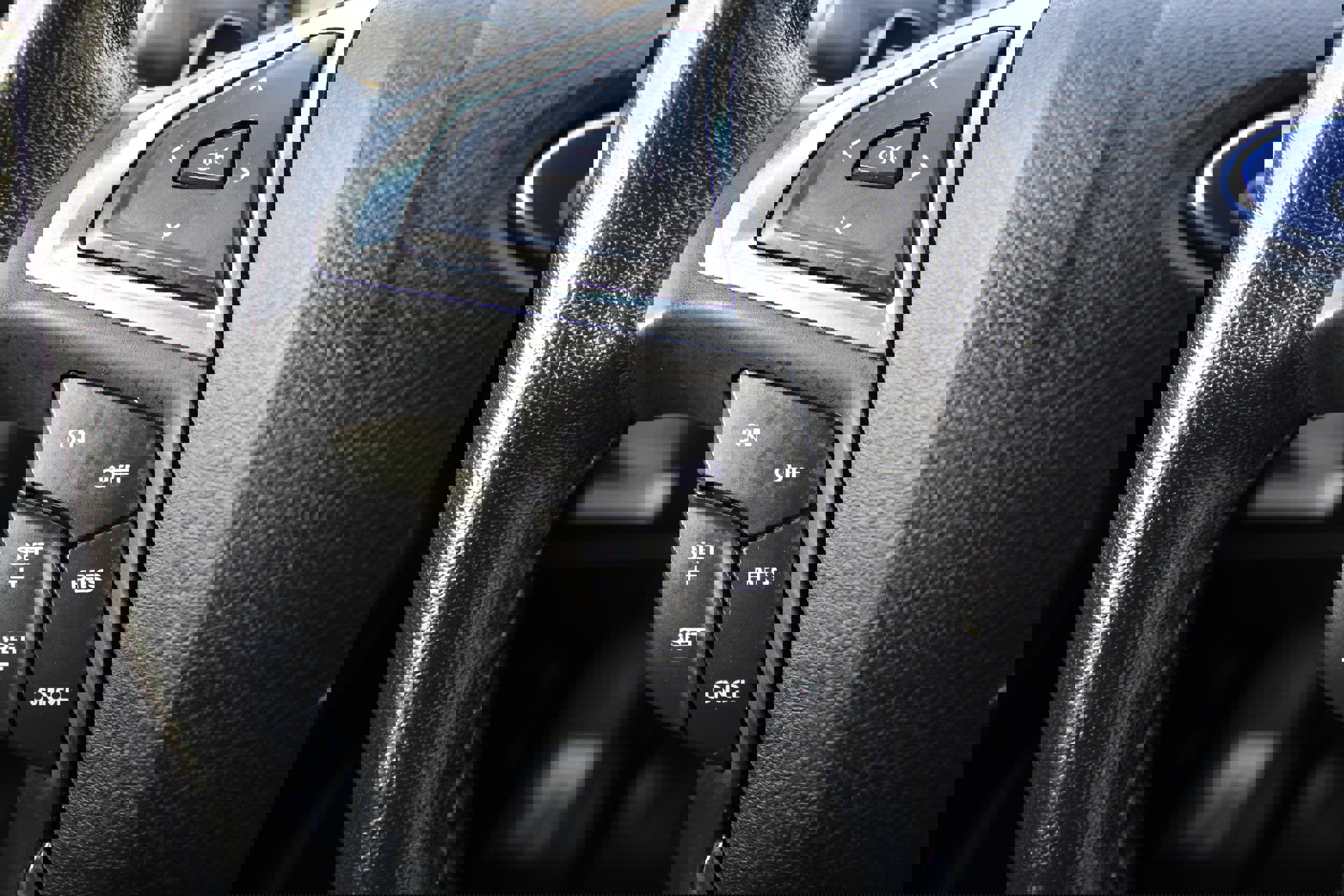 Used 2017 Ford Edge SEL w/ Equipment Group 201A image 25