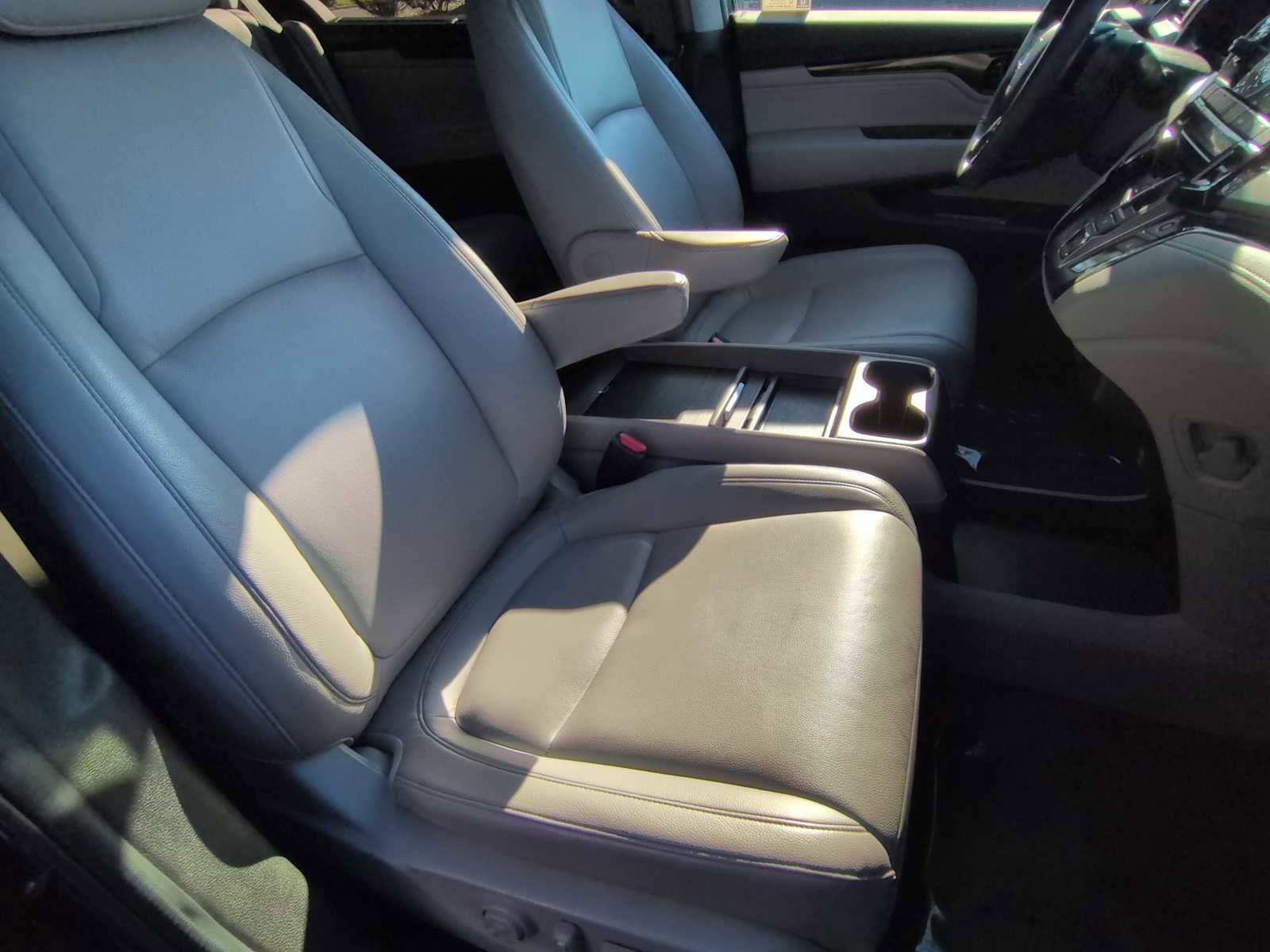 Used 2024 Honda Odyssey Touring image 23