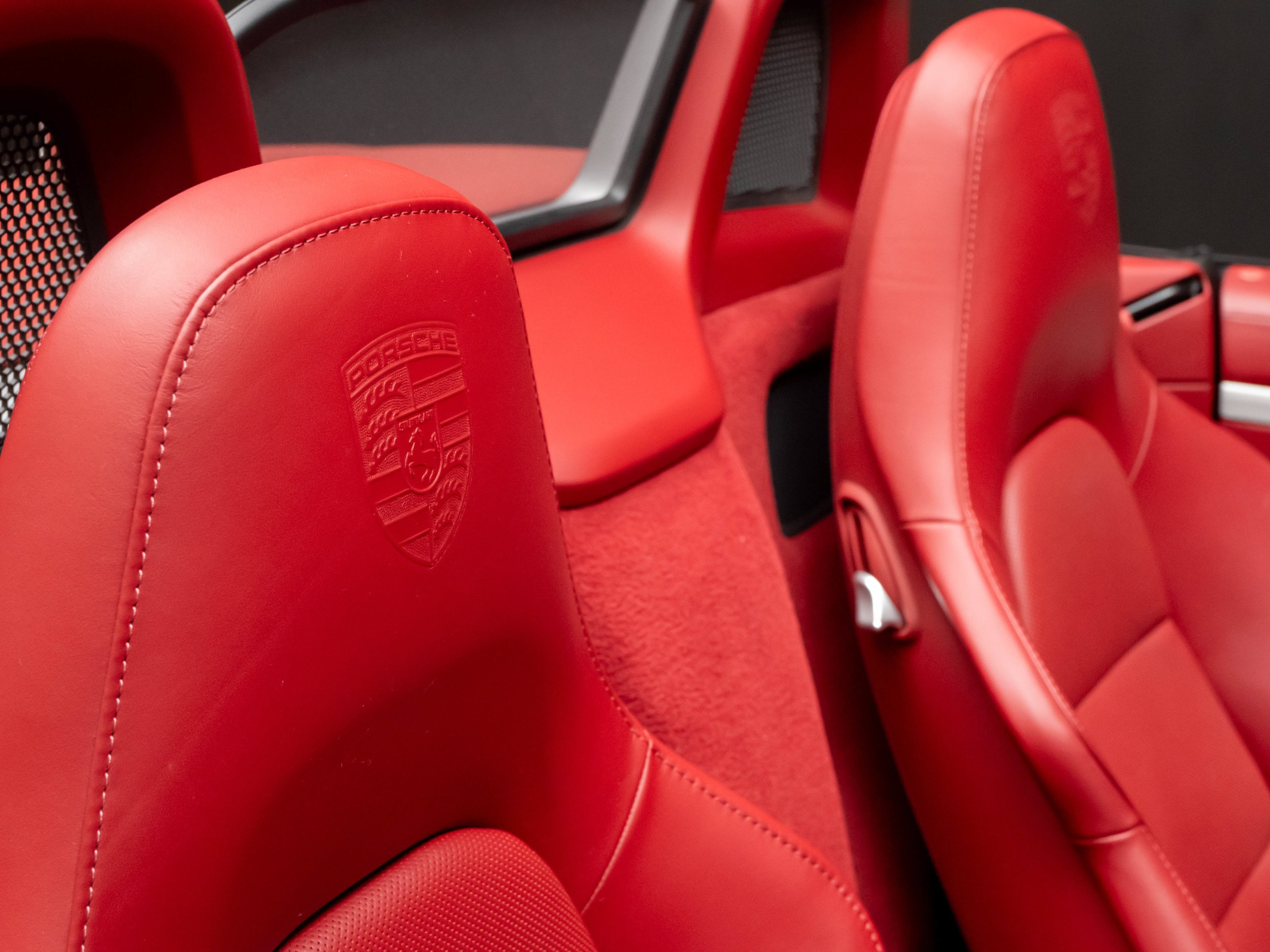 Certified 2022 Porsche 718 Boxster RWD image 35