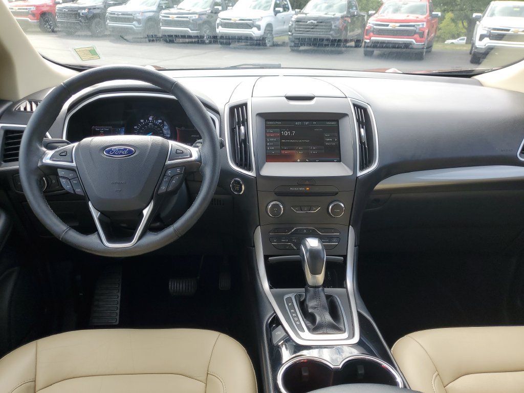 Used 2015 Ford Edge SEL w/ Equipment Group 201A AWD/4WD image 22