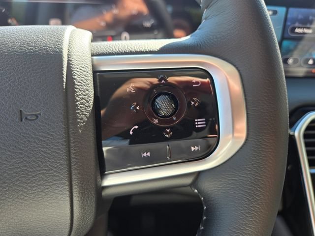 New 2025 Nissan Armada SV AWD/4WD image 23