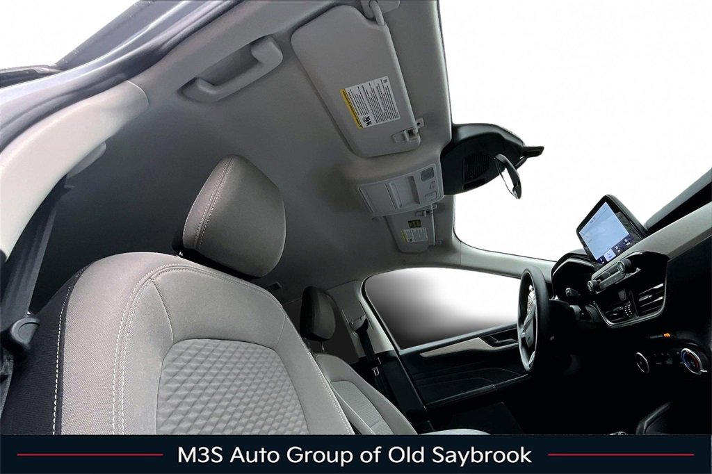 Used 2022 Ford Escape SE image 26