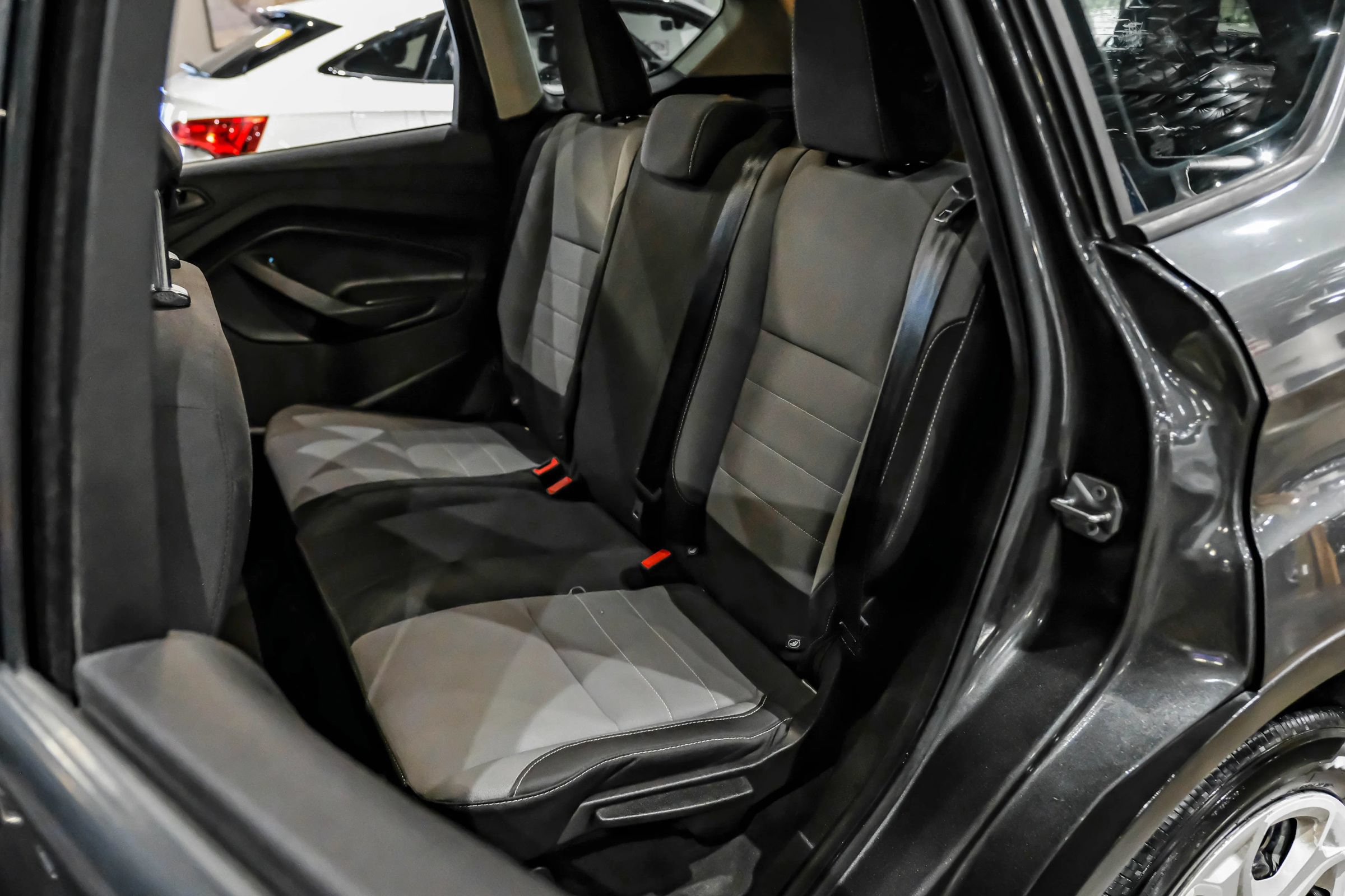 Used 2019 Ford Escape S FWD image 37