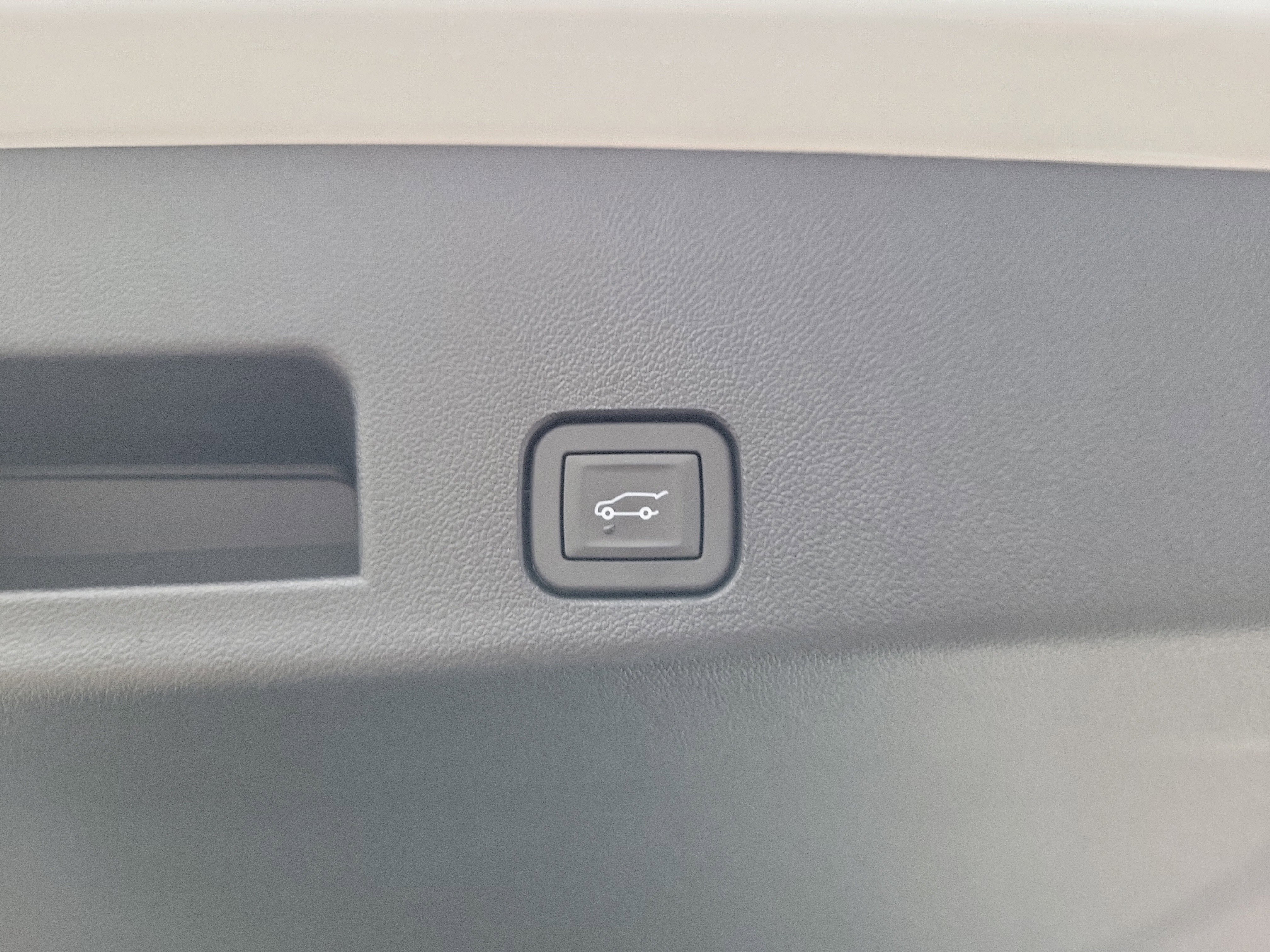 Used 2026 Buick Enclave Sport Touring FWD image 18