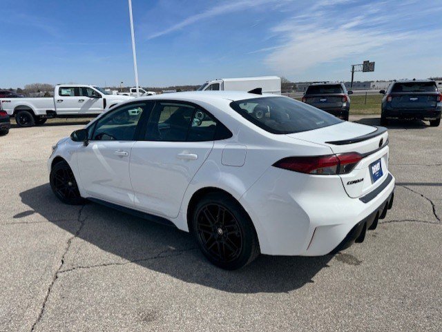 Used 2024 Toyota Corolla LE w/ SE Convenience Package FWD image 7