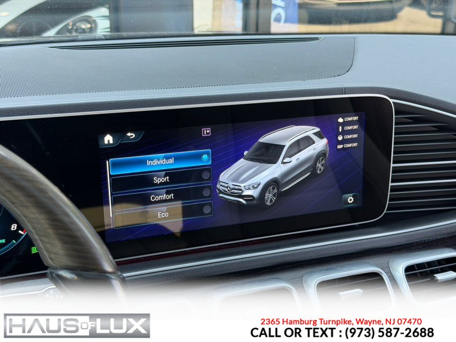 Used 2021 Mercedes-Benz GLE 450 4MATIC w/ AMG Line Exterior image 33