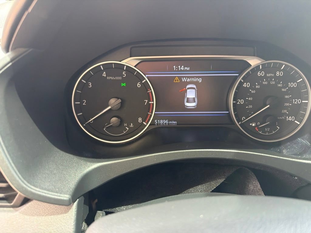 Used 2023 Nissan Altima 2.5 SR FWD image 12